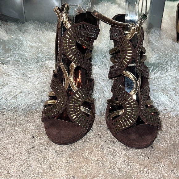 Carlos Santana Zarina Heels - Picture 4 of 16